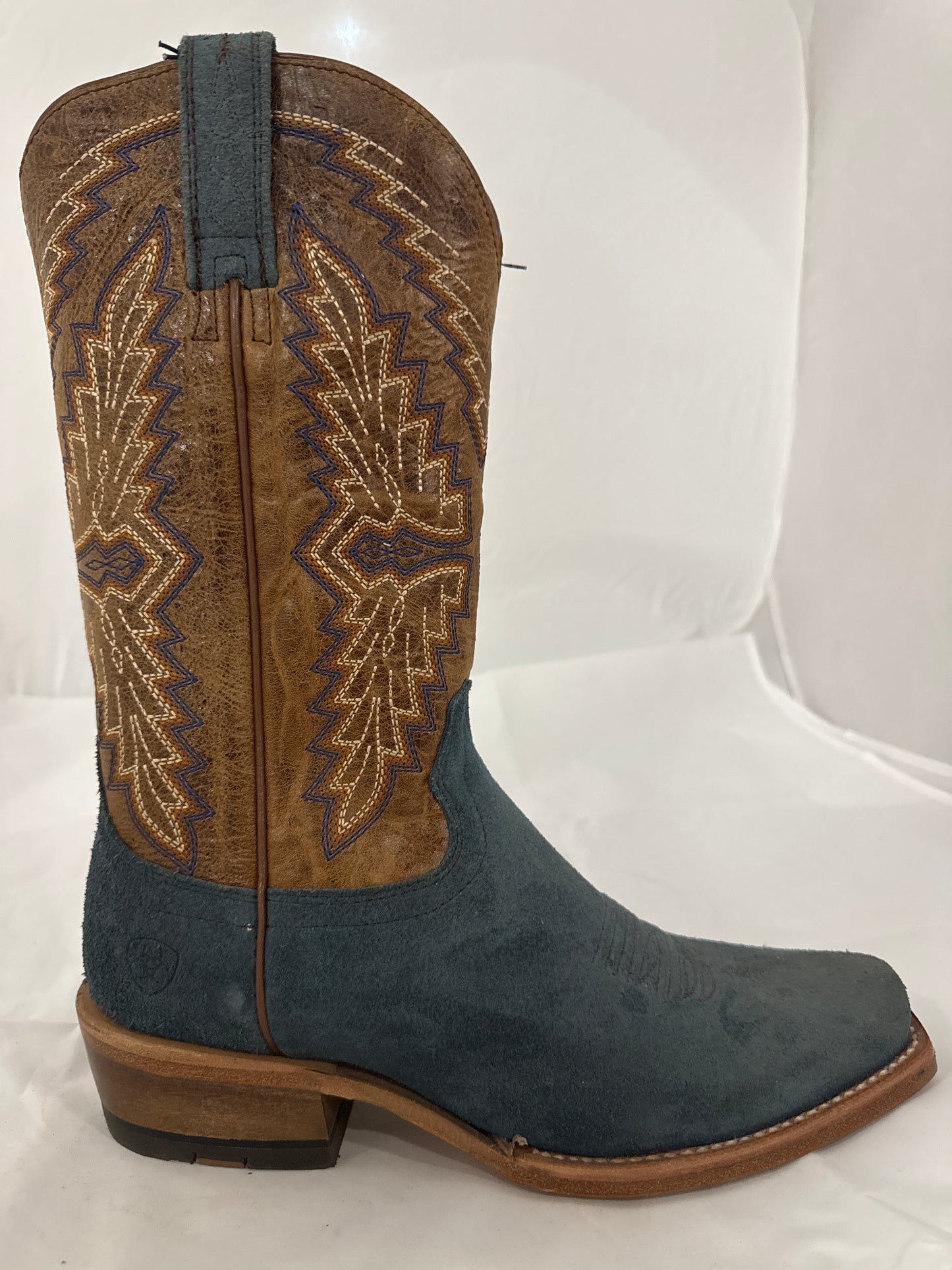 ARIAT Futurity Showman 10044550