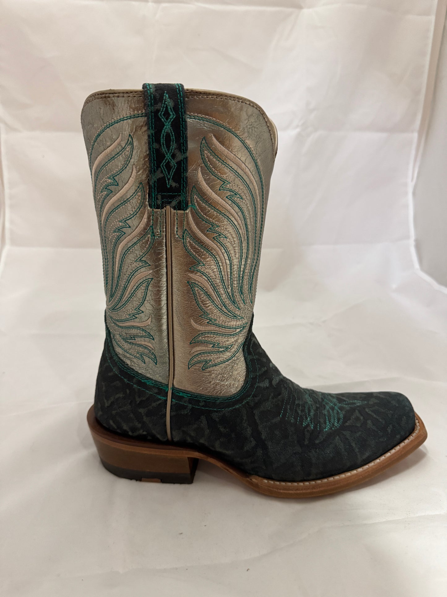 ARIAT 10053807 Futurity Dash