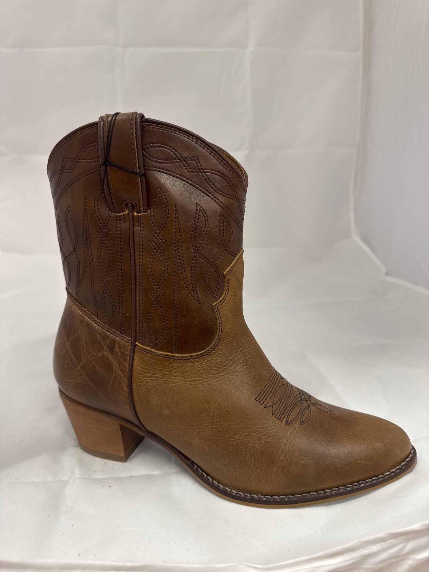 NOCONA BOOTS #ME1925