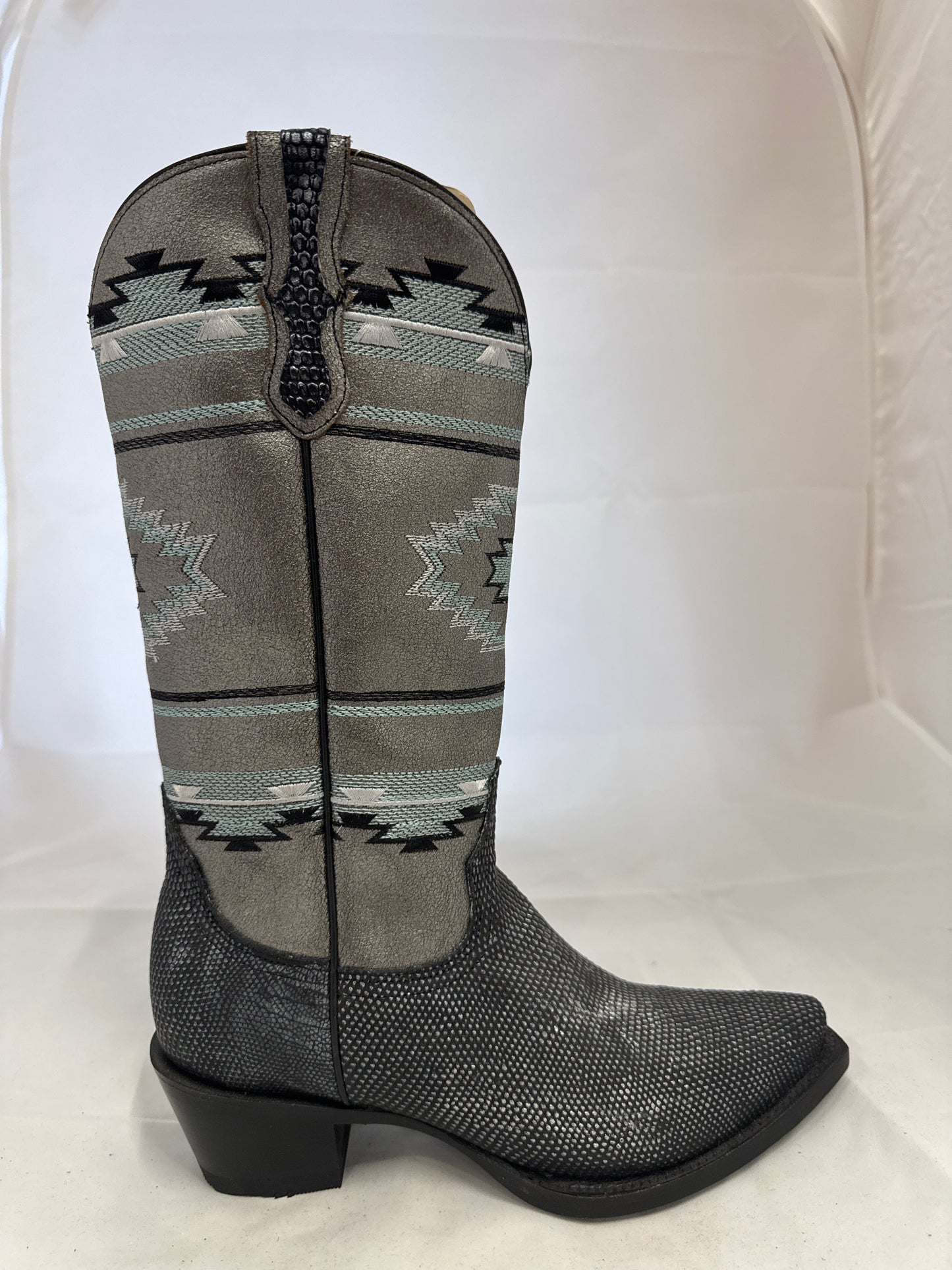 ROPER 09-021-6601-8533