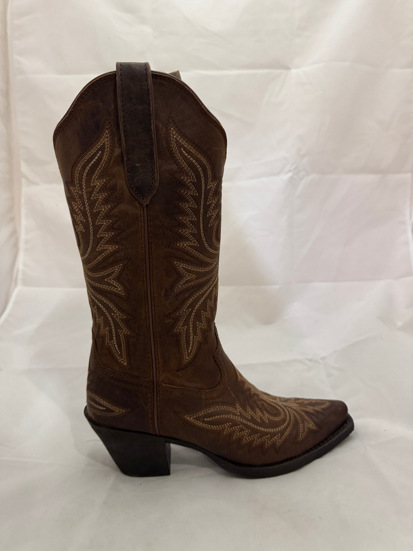 ARIAT 10053788 Roundup